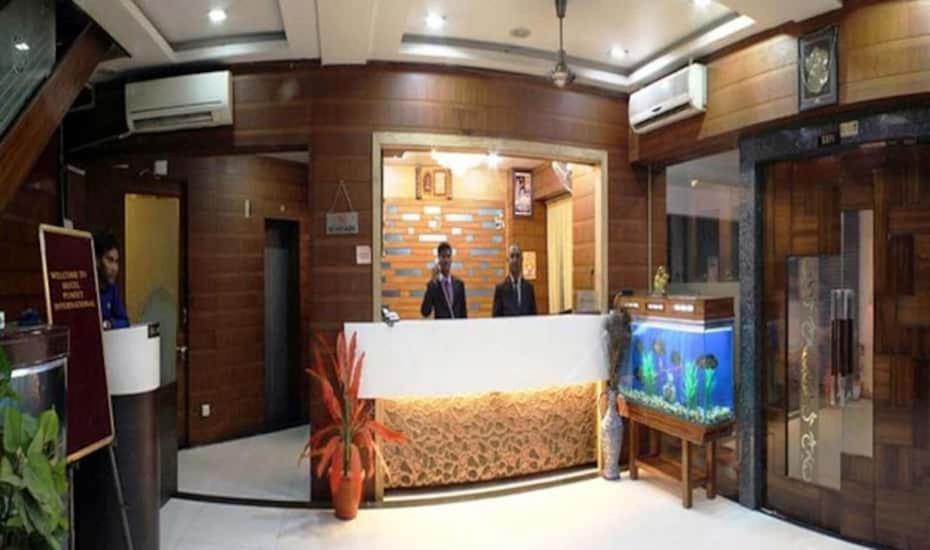 Hotel Puneet International Raipur  Ngoại thất bức ảnh